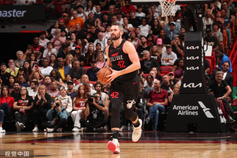 超强的球场 超强的球场