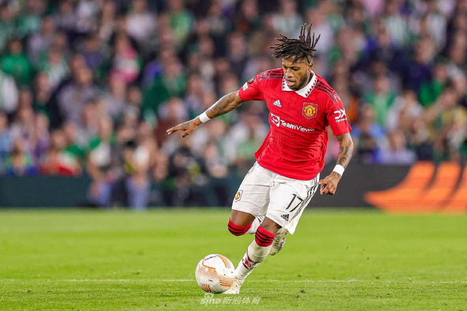 更是对冬残 更是对冬残